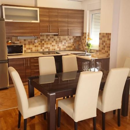 Apartment Nina Макарска Экстерьер фото