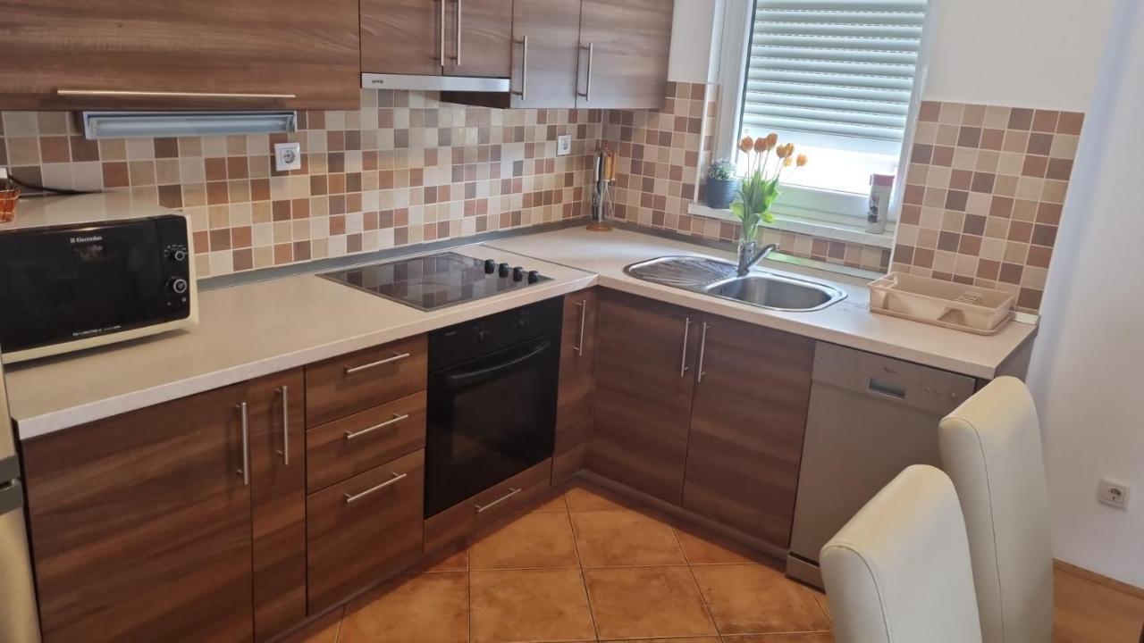 Apartment Nina Макарска Экстерьер фото